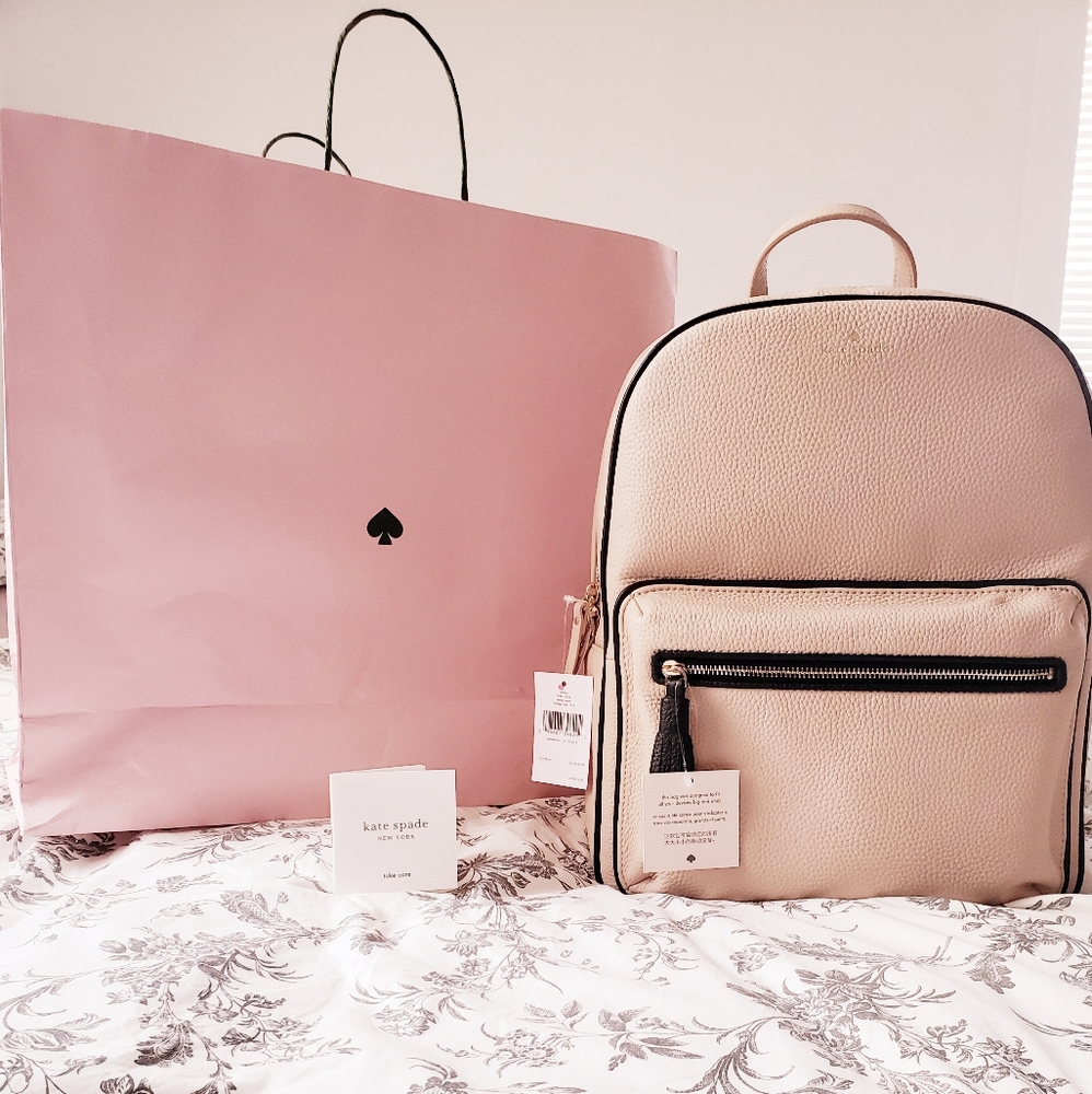 kate spade ♠️-  aveline backpack 🎒